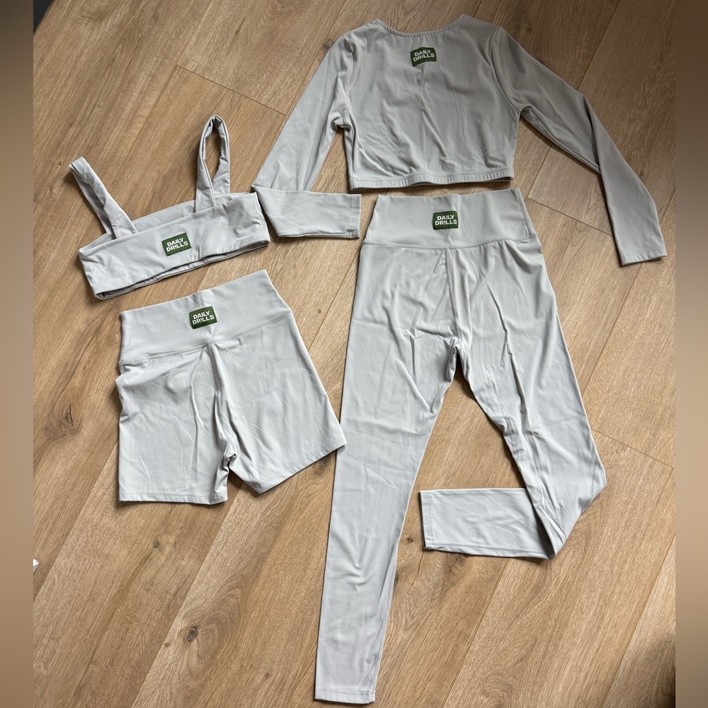 Daily Drills  Activewear Sets- 4 pieces! medium